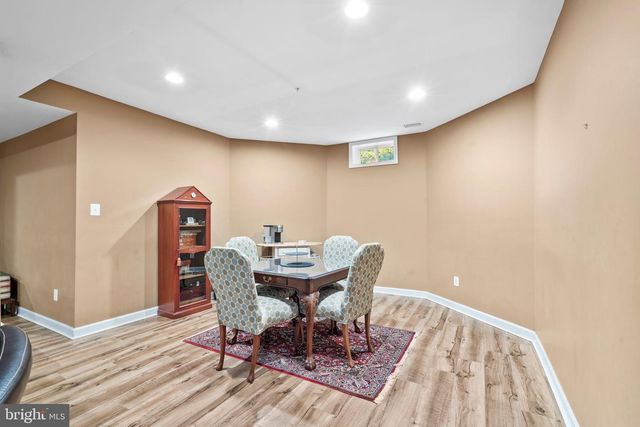 161 PARSONS LN, Newtown, PA 18940