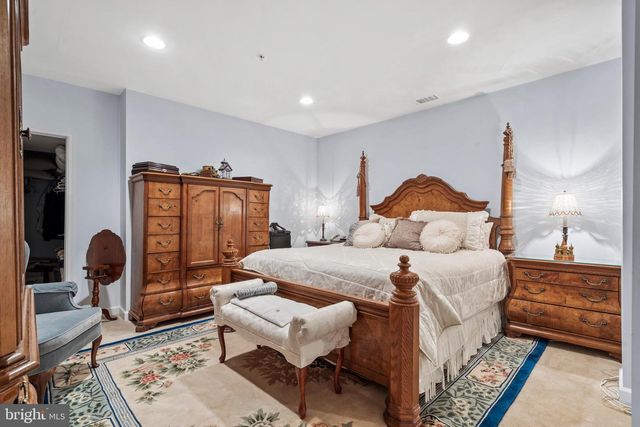 161 PARSONS LN, Newtown, PA 18940