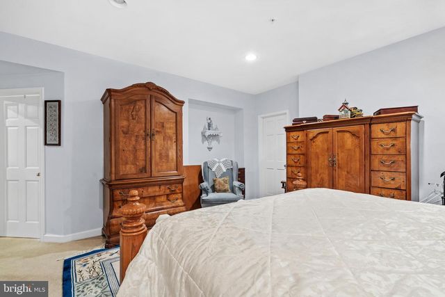 161 PARSONS LN, Newtown, PA 18940