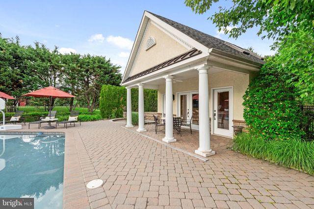 161 PARSONS LN, Newtown, PA 18940