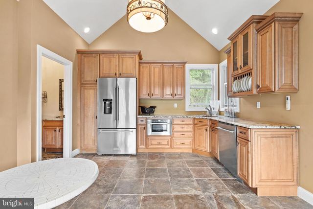 161 PARSONS LN, Newtown, PA 18940