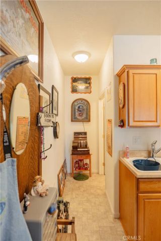 6839 Mercedes Avenue, Winton, CA 95388