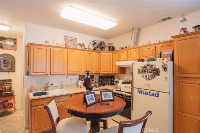 6839 Mercedes Avenue, Winton, CA 95388