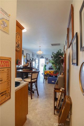 6839 Mercedes Avenue, Winton, CA 95388