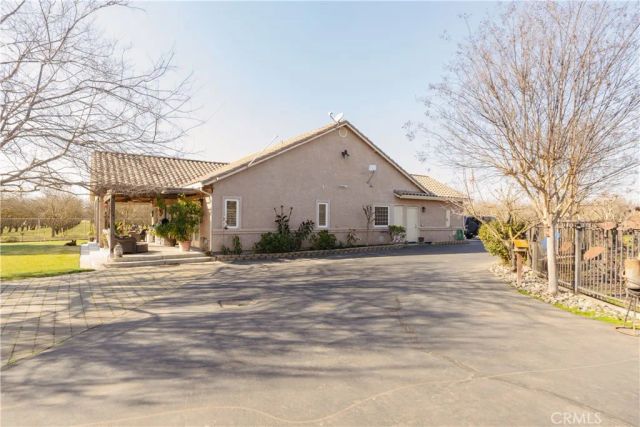 6839 Mercedes Avenue, Winton, CA 95388