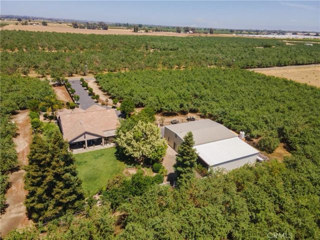 6839 Mercedes Avenue, Winton, CA 95388
