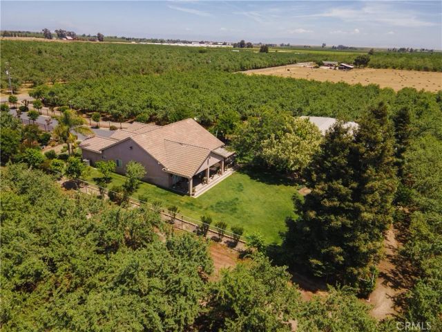 6839 Mercedes Avenue, Winton, CA 95388