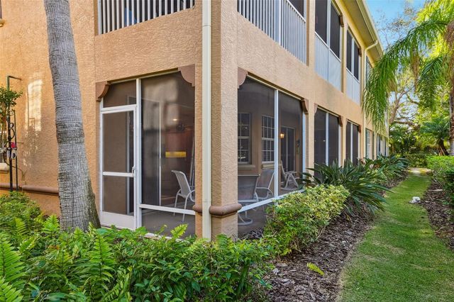 3655 SQUARE WEST LANE 9, Sarasota, FL 34238