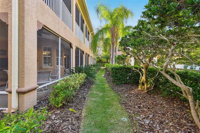 3655 SQUARE WEST LANE 9, Sarasota, FL 34238