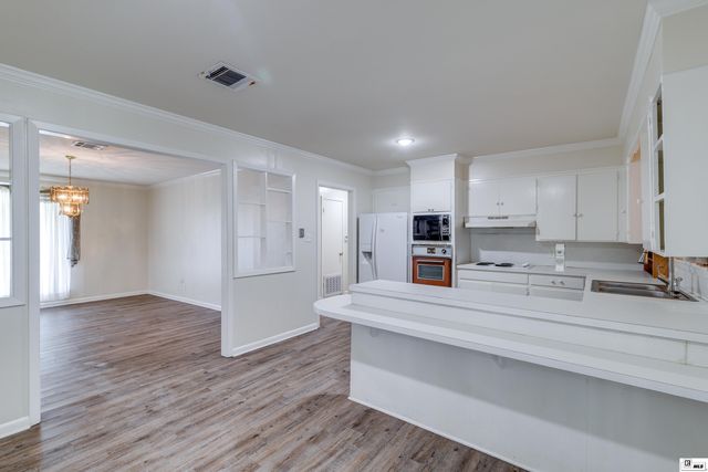 2404 N 10TH STREET, West Monroe, LA 71291