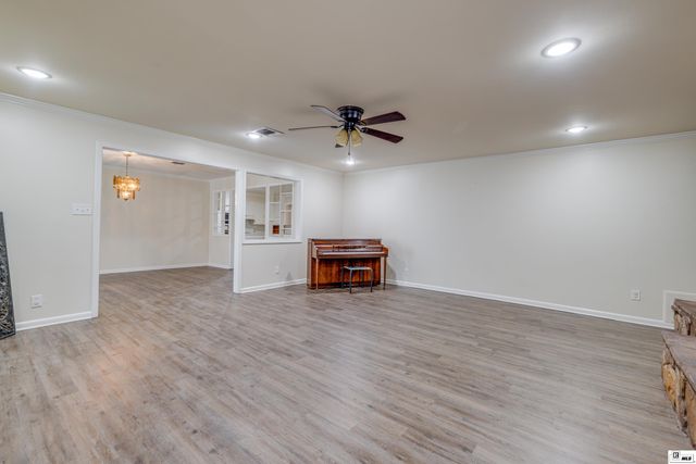 2404 N 10TH STREET, West Monroe, LA 71291