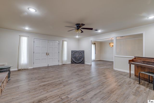 2404 N 10TH STREET, West Monroe, LA 71291