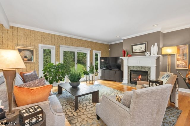 104 Robbins Rd, Branchburg Twp., NJ 08876