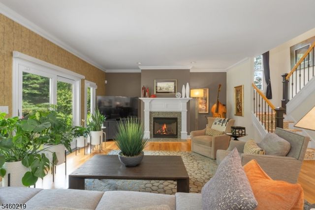 104 Robbins Rd, Branchburg Twp., NJ 08876