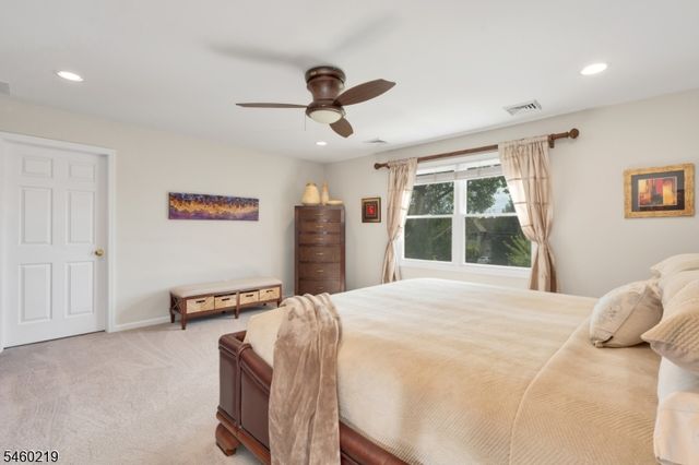 104 Robbins Rd, Branchburg Twp., NJ 08876