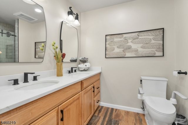 104 Robbins Rd, Branchburg Twp., NJ 08876