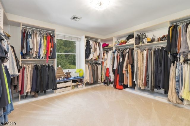 104 Robbins Rd, Branchburg Twp., NJ 08876