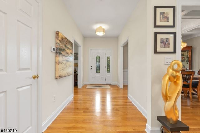 104 Robbins Rd, Branchburg Twp., NJ 08876