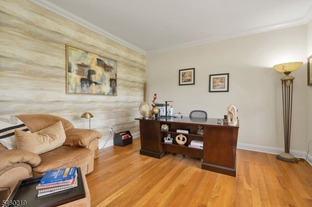 104 Robbins Rd, Branchburg Twp., NJ 08876