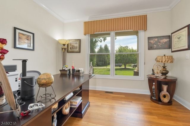 104 Robbins Rd, Branchburg Twp., NJ 08876