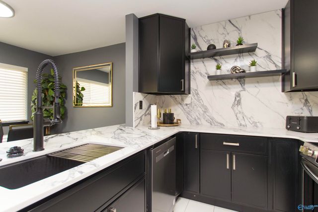 1155 Old Monrovia Road 4M, Huntsville, AL 35806