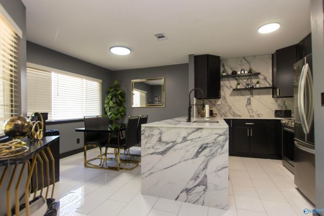 1155 Old Monrovia Road 4M, Huntsville, AL 35806