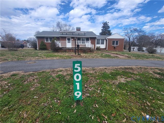 5019 Sterling Rd, Dinwiddie, VA 23803
