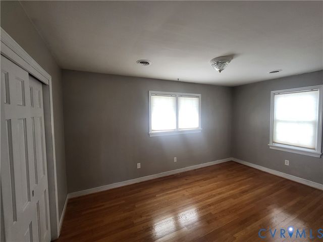 5019 Sterling Rd, Dinwiddie, VA 23803