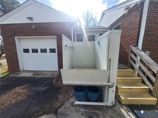 5019 Sterling Rd, Dinwiddie, VA 23803