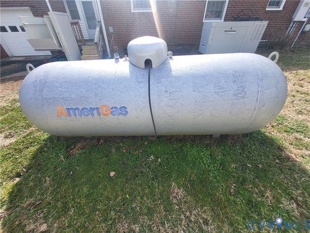 5019 Sterling Rd, Dinwiddie, VA 23803