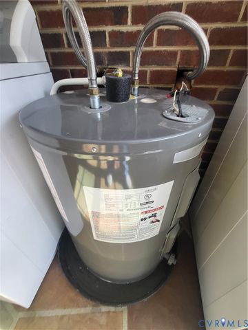 5019 Sterling Rd, Dinwiddie, VA 23803