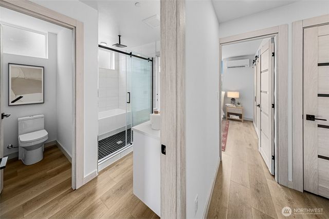 7560 43rd Avenue S, Seattle, WA 98118