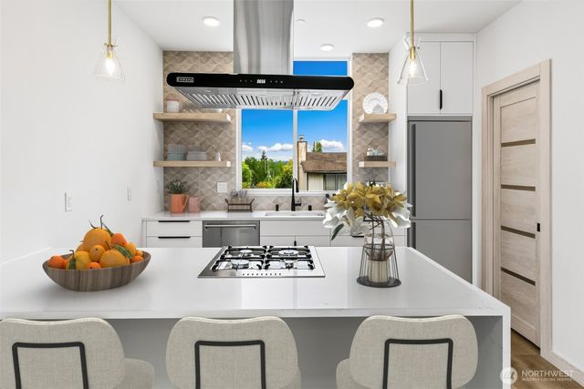 7560 43rd Avenue S, Seattle, WA 98118