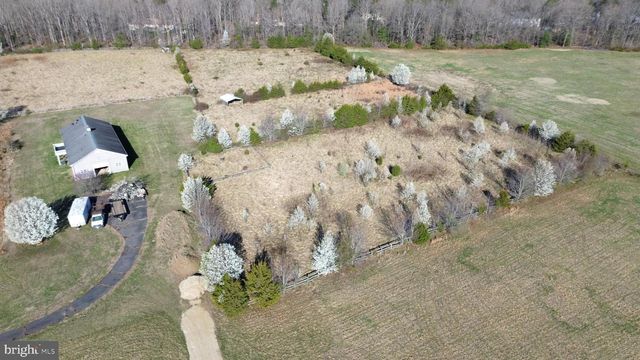 6611 WHISPERING MEADOW TRL, Spotsylvania, VA 22551