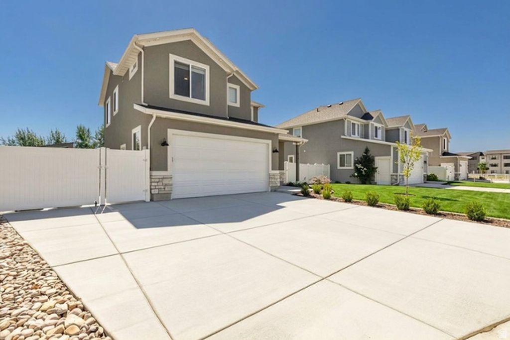 657 W 460 S, American Fork, UT 84003 — photo 2
