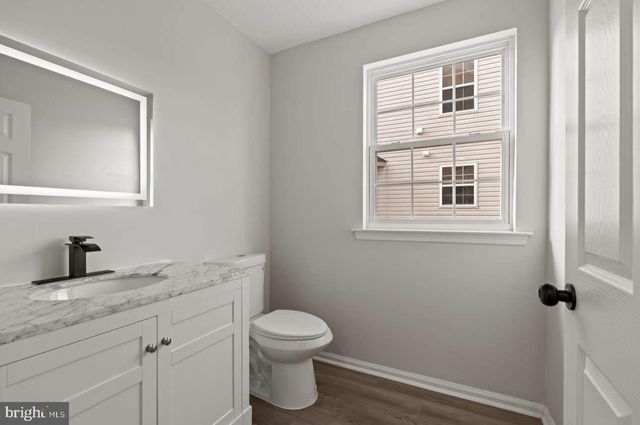 4 BOX TURTLE LN, Sicklerville, NJ 08081