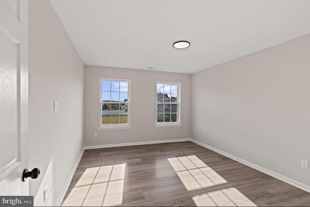 4 BOX TURTLE LN, Sicklerville, NJ 08081