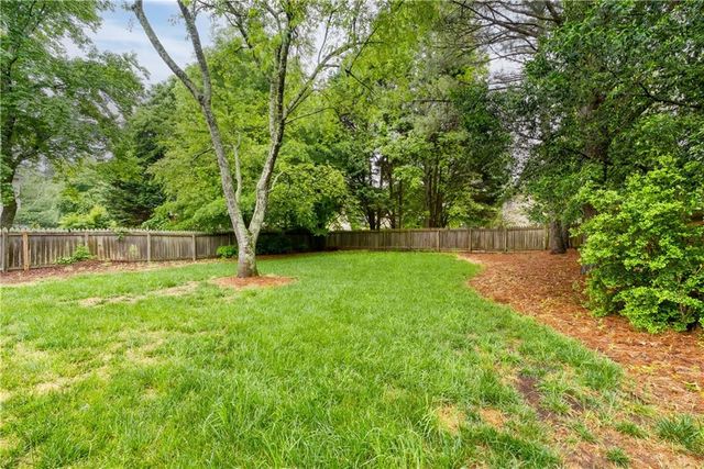 355 Lamme Chase, Johns Creek, GA 30097