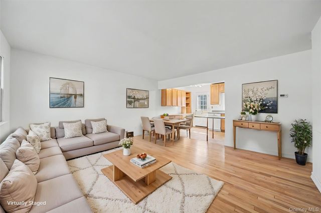 19 Ann Place, Monroe, NY 10950