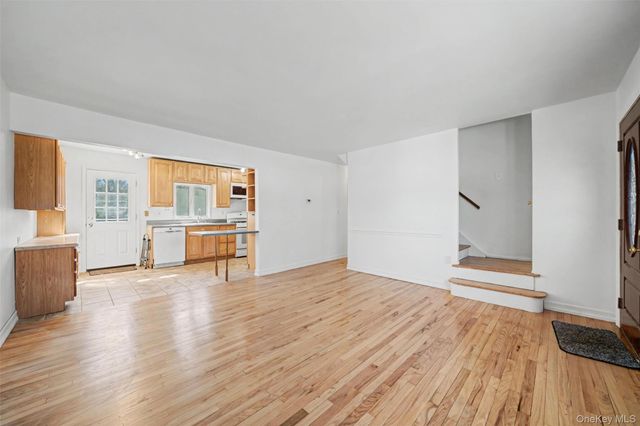 19 Ann Place, Monroe, NY 10950