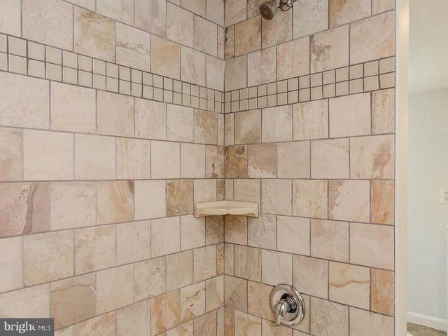 413 MCALLISTER ST, Baltimore, MD 21202