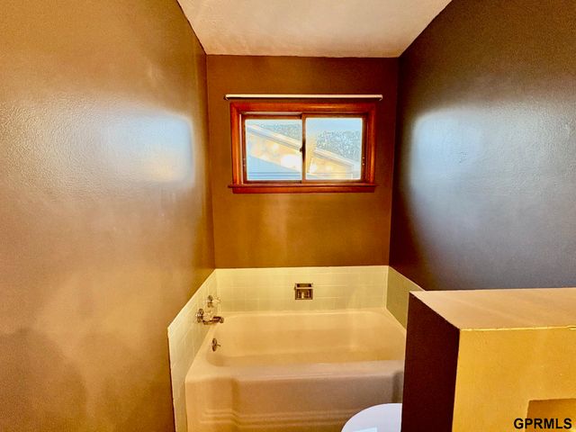 816 First Street, Milford, NE 68405