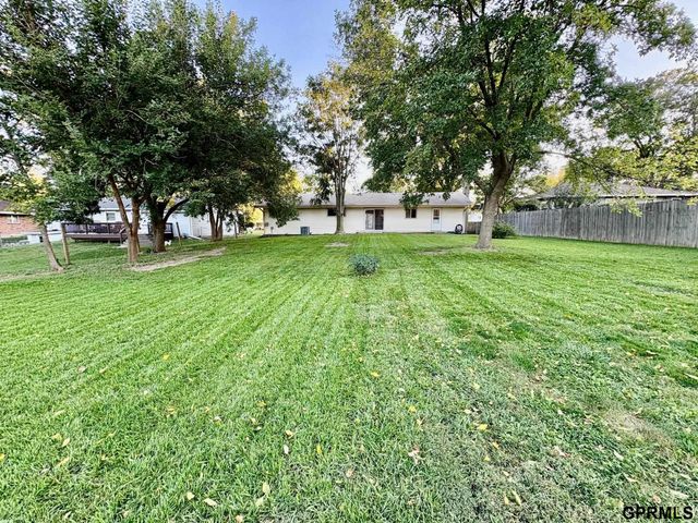 816 First Street, Milford, NE 68405