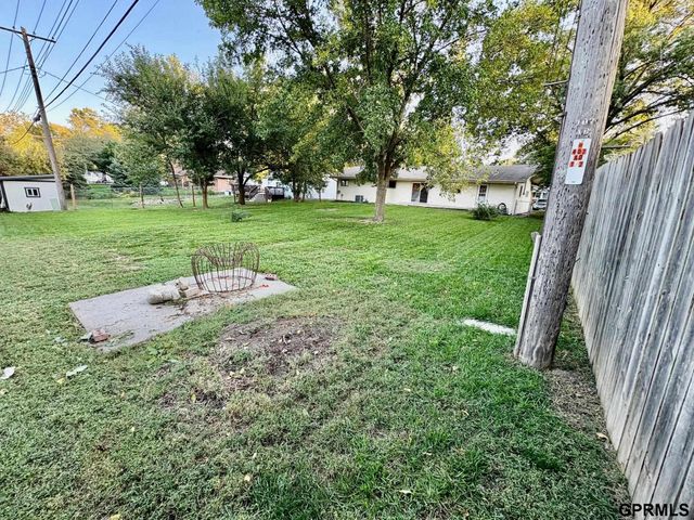 816 First Street, Milford, NE 68405