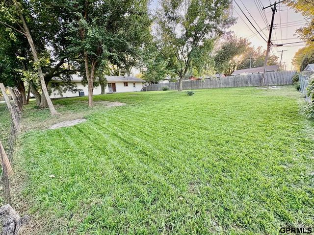 816 First Street, Milford, NE 68405