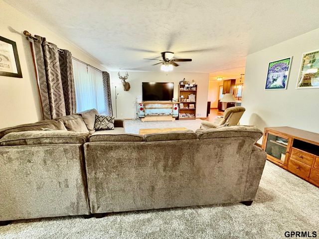 816 First Street, Milford, NE 68405