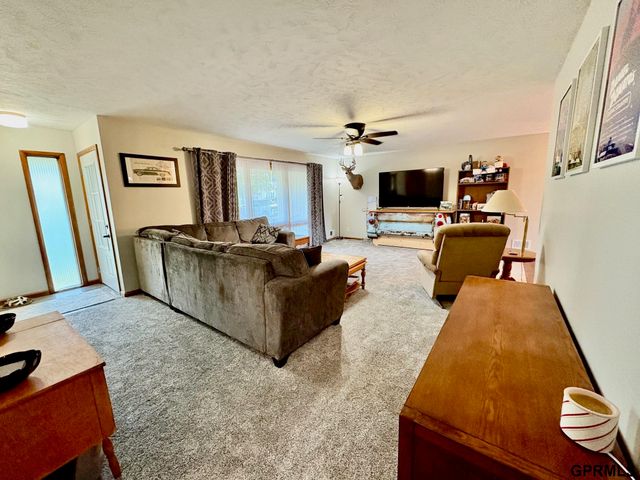 816 First Street, Milford, NE 68405