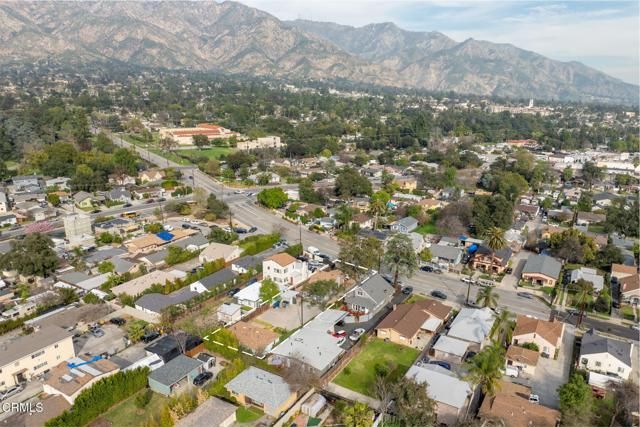 2115 N Marengo Avenue, Altadena, CA 91001