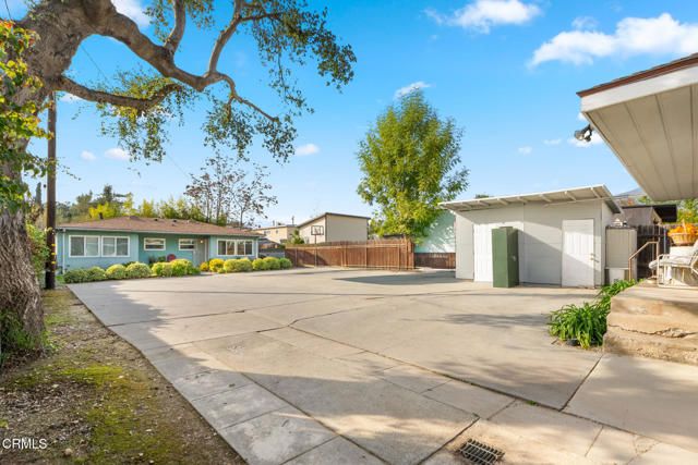 2115 N Marengo Avenue, Altadena, CA 91001