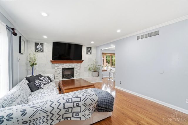 5081 Parkside Drive, Mason, OH 45040